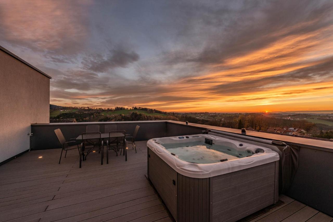 Moderne Villa Mit Whirlpool Und Heimkino Вальдкірхен Екстер'єр фото